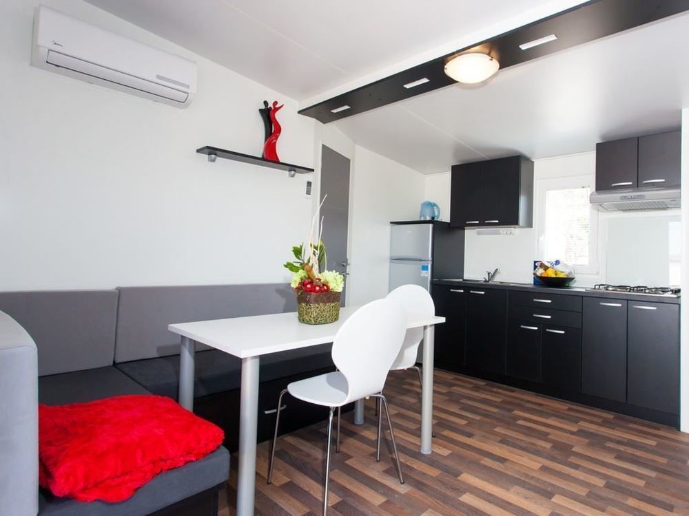Kastanija Mobile Homes Novigrad Istria Exterior foto